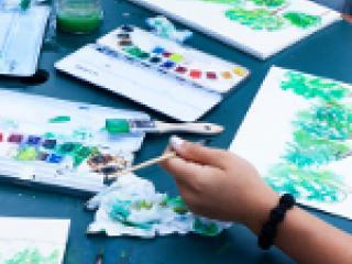 Atelier peinture.