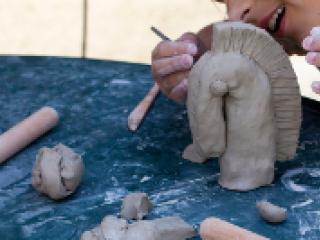 Atelier modelage.